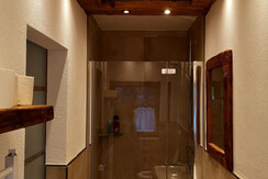 bad-ferienwohnung-kragenjoch-dusche-wc-apartment-i