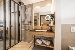 Alpine_Collection_Lr-4