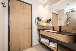 Alpine_Collection_Lr-8