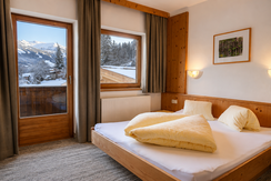 Aparthotel Iris - Doppelzimmer Bergblick 