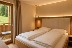 Aparthotel Iris - Apartment Waldveilchen Schlafzim