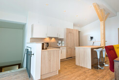 Penthouse Suite, Küche mit Aufgang