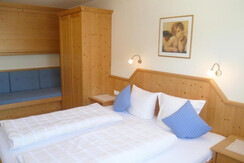 13700690_Niederau_Zimmer