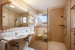 Metzgerhof_01_2026_Appartement_3_Badezimmer