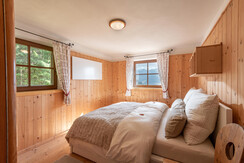 Huette_Zasten_06_2024_Schlafzimmer