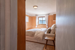 Huette_Zasten_06_2024_Schlafzimmer_4