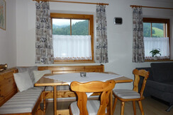 Gemütliches Wohnzimmer mit SAT - TV