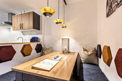 Esszimmer mit Küche