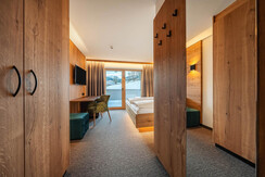 Doppelzimmer_Panorama(9)