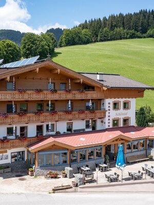 Gasthof_schoental_Egg_181_Oberau_Haus_aussen_Drohn