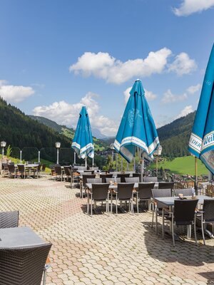 Gasthof_schoental_Egg_181_Oberau_Terrasse