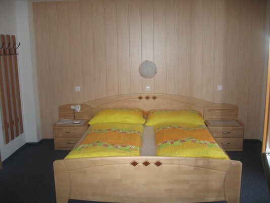 Doppelzimmer 1