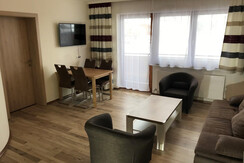 Wohnküche App 7 Esstisch