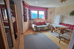 Haus Sonnegg Appartement Schatzbergblick Wohnraum