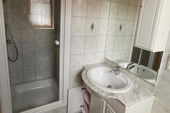 Haus Sonnegg Appartement Schatzbergblick Dusche