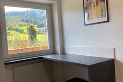 Küche mit Abfallsystem