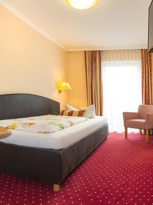 Schneeberger 09.04 Pan 8 