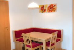 Appartement Sitzecke Sonnenalp Schneeberger
