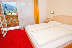 Doppelzimmer mit Aussicht 2