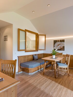 WEB_206_Niederau_05_2023_Zimmer_311_1