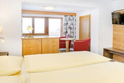 Komfortzimmer-Deluxe-Morgensonne-Tirolerhof-50