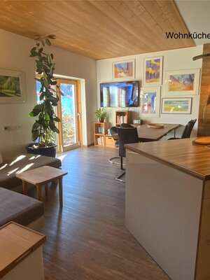 Wohnküche mit Kochinsel