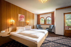 Gasthof_Pension_Schneerose_Schneerosengase_185_Obe