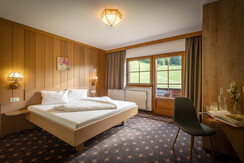 Gasthof_Pension_Schneerose_Schneerosengase_185_Obe