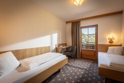 Gasthof_Pension_Schneerose_Schneerosengase_185_Obe