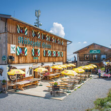 2020-08-16-ruebezahl-huette-boden-17