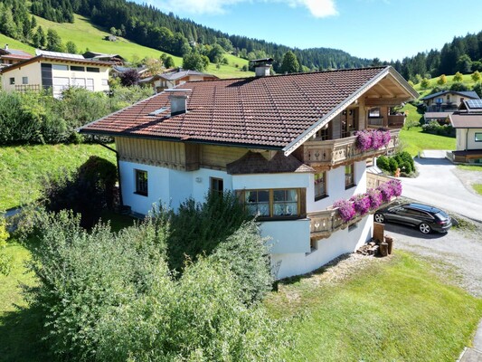 da95f335-5a3e-4649-8ce0-363a16be3bba