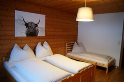 Schlafzimmer 3 Betten