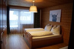 Schlafzimmer 3 Betten