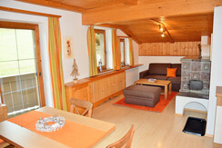 ferien-am skilifgt-apartment-tirol-niederau-direkt