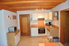 kueche-tirol-schlafzimmer-oesterreichurlaub-ferien