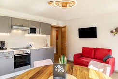 62706234-Marchegg-Bienenwiese-105_250405-180352884