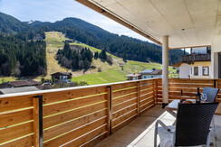 62706309-Marchegg-Almenland-95_250406-050919838-HD