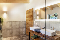 62614368-Marchegg-Adlerhorst-40_250405-163459316-H