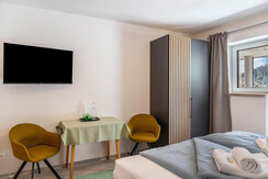 62706316-Marchegg-Fuchsbau-49_250406-054656547_250