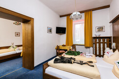 Vierbettzimmer